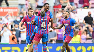 壹号娱乐：火箭拒老鹰25分逆转：格林32+11队史最年轻6000分 范乔丹21分.